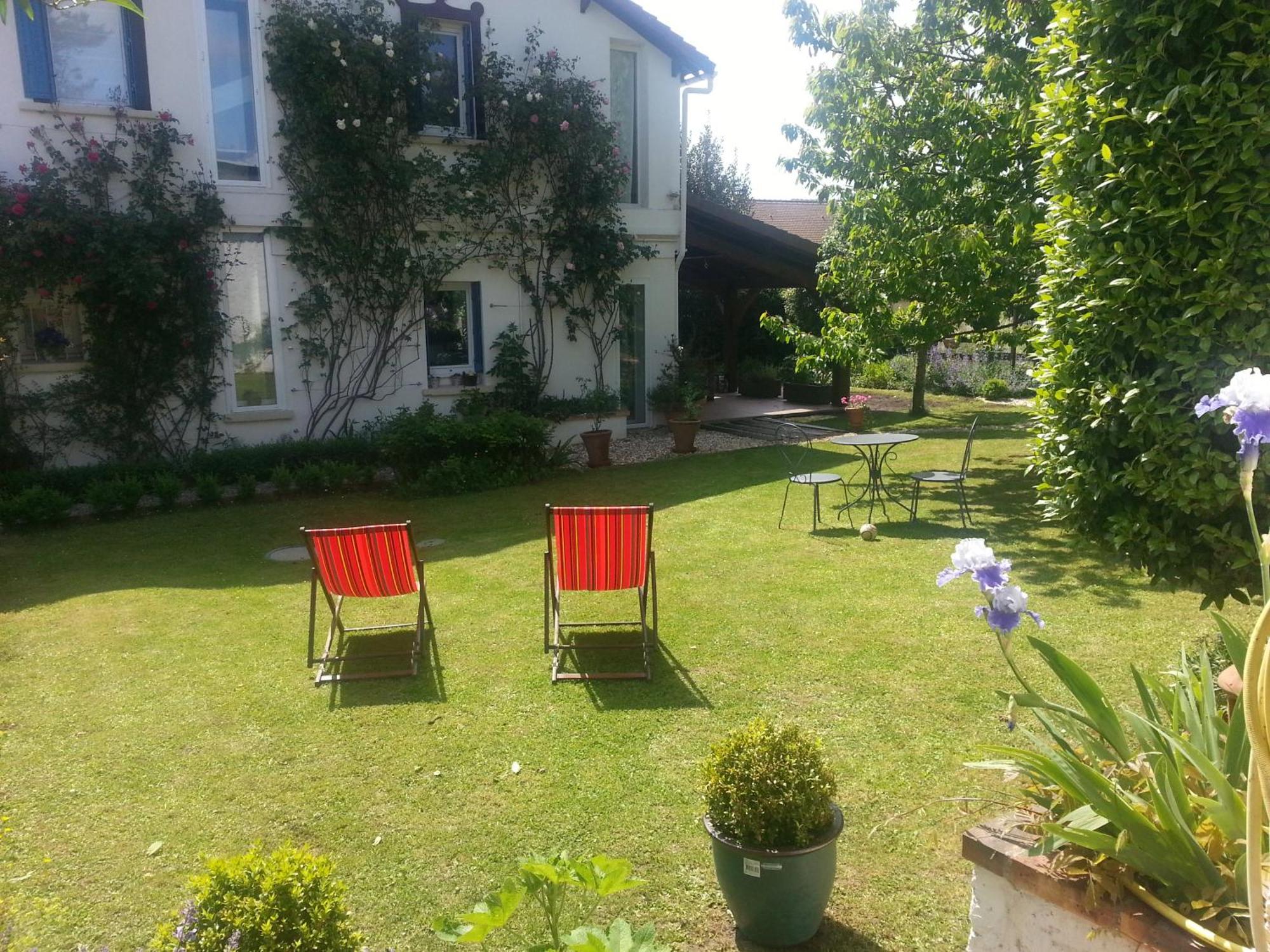 Le Cerisier Bed & Breakfast Mareil-Marly Exterior foto